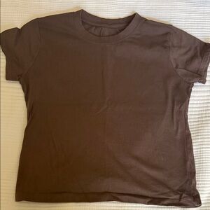 Daily Drills Women's Brown Short Sleeve Crewneck Tee Never Worn